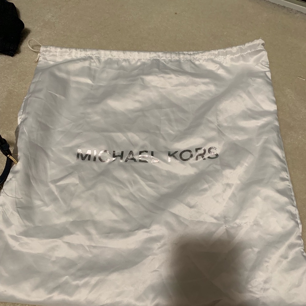 Michael Kors Satchel - Picture 6 of 6